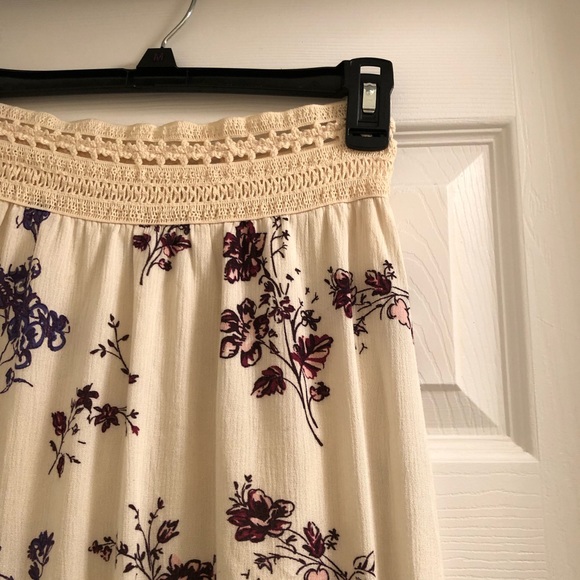 Maxi Skirt - Picture 2 of 3
